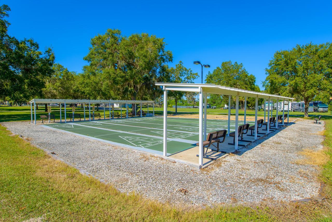 Grand Lake Golf And Rv Resort Orange Lake Exterior photo